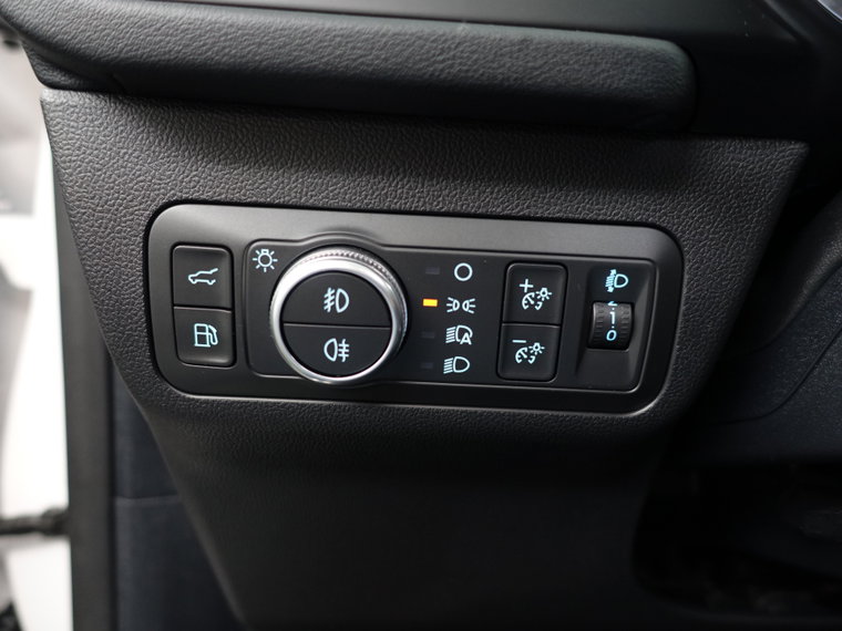 Vehicle Image 26