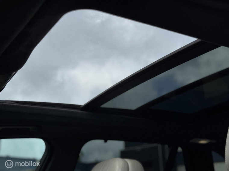 Vehicle Image 48