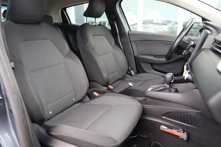 Vehicle Image 18