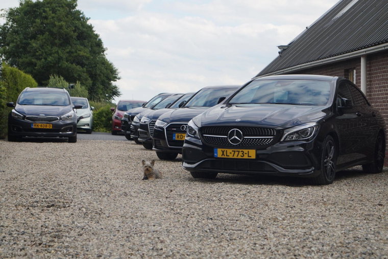 Vehicle Image 36
