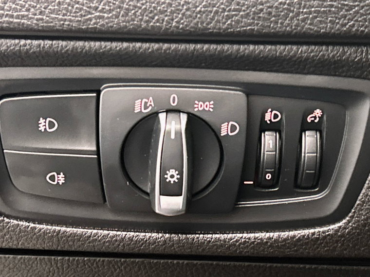 Vehicle Image 40
