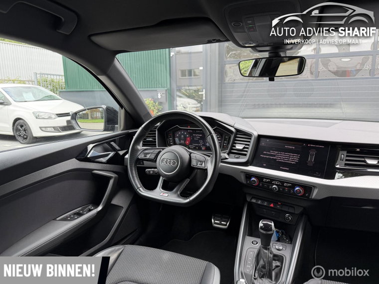 Vehicle Image 30