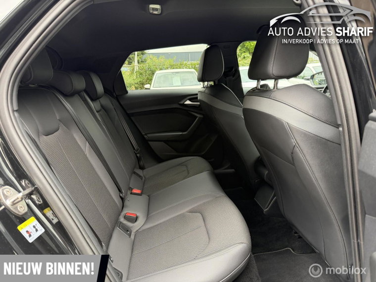 Vehicle Image 37