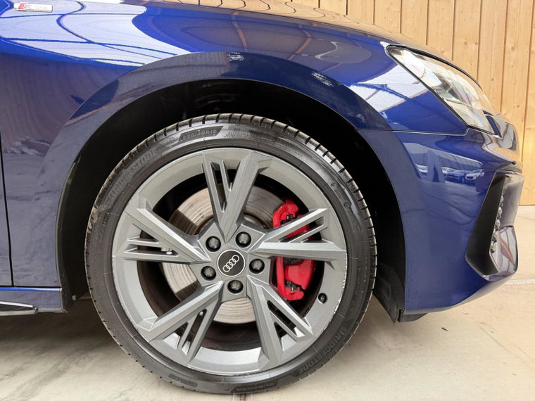 Vehicle Image 50