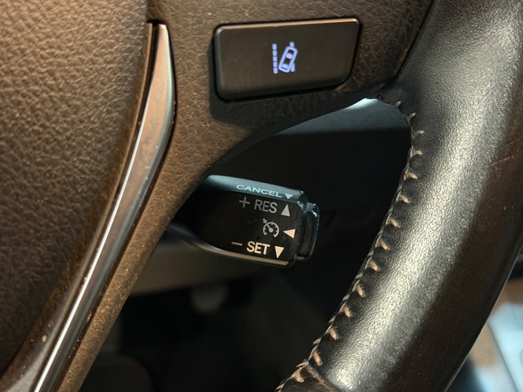 Vehicle Image 28