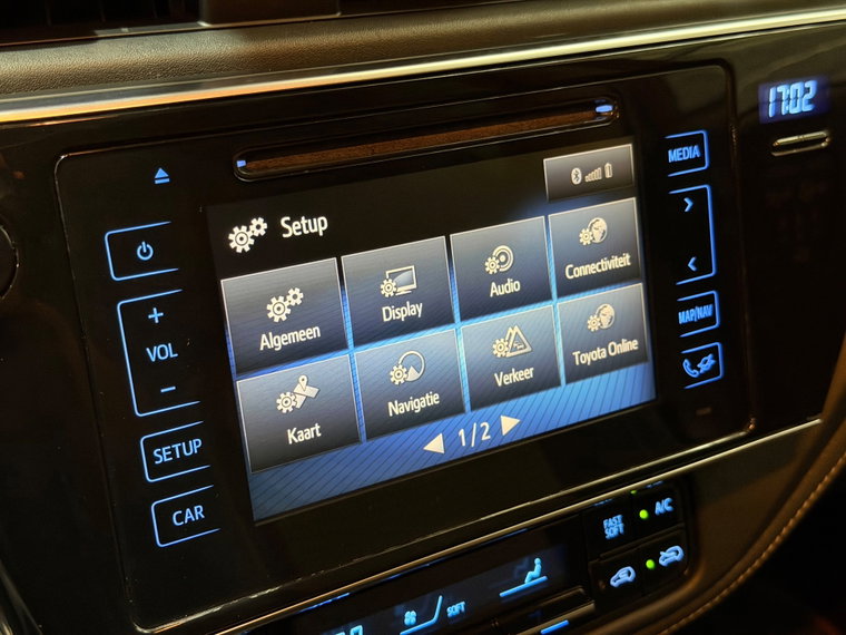 Vehicle Image 37