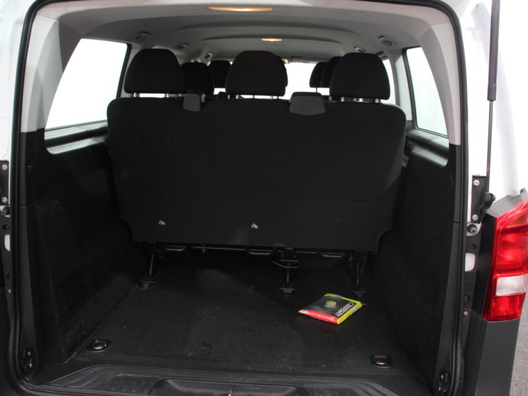 Vehicle Image 36