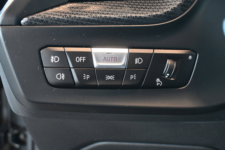 Vehicle Image 37