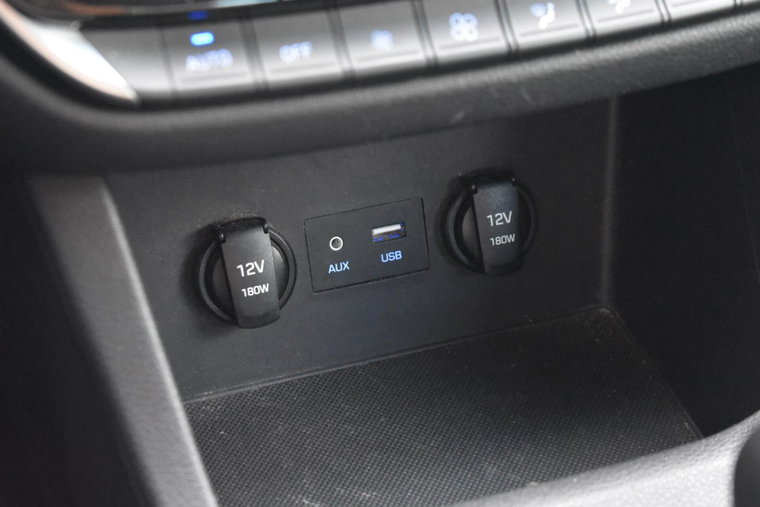 Vehicle Image 22