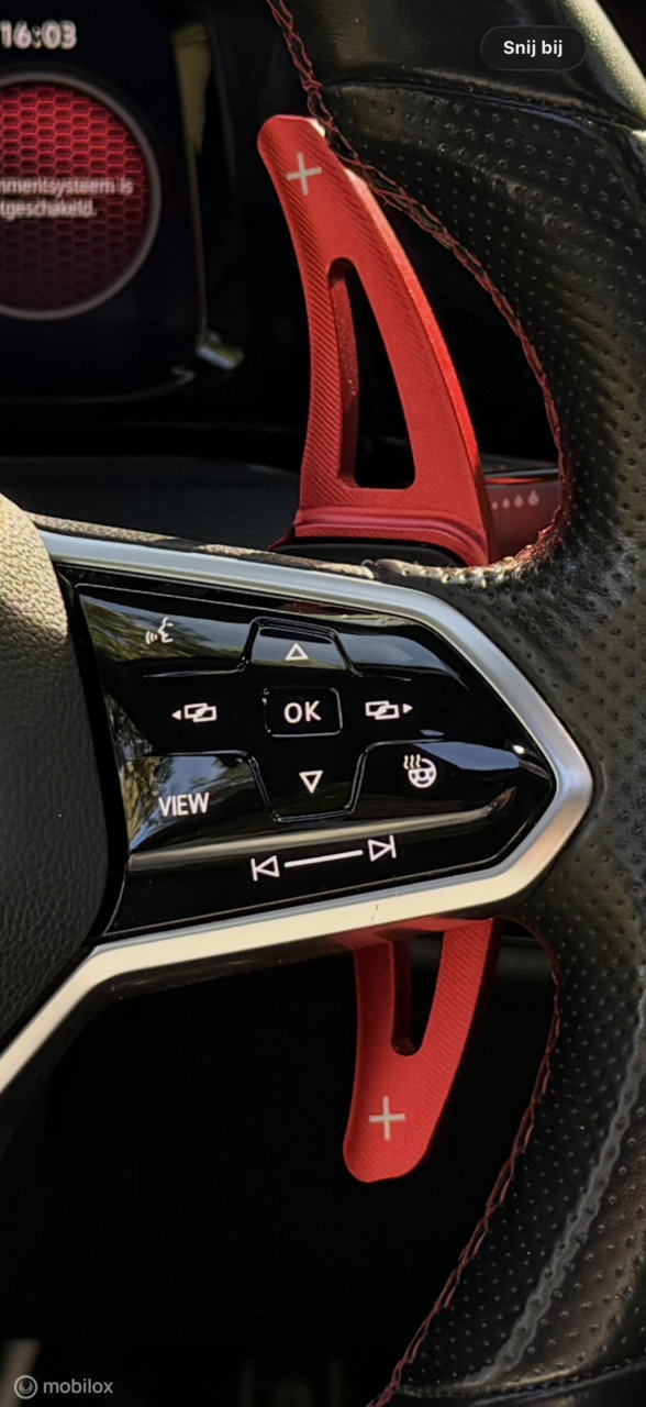 Vehicle Image 16