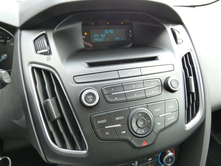 Vehicle Image 17