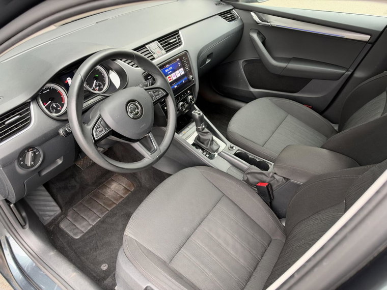 Vehicle Image 31