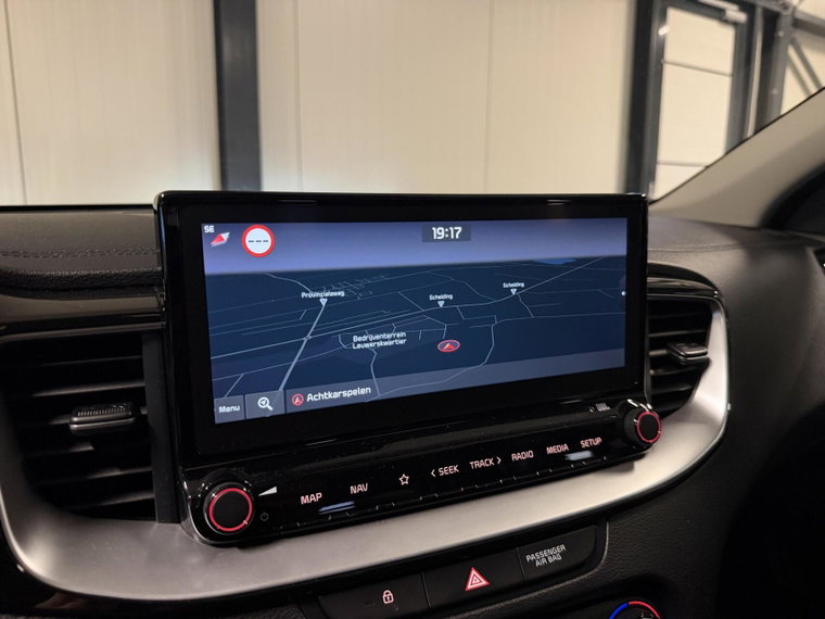 Vehicle Image 37