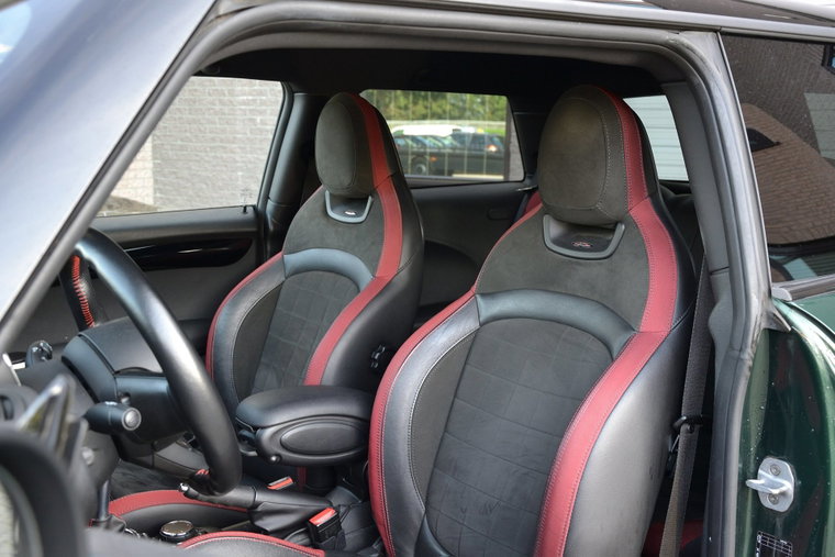 Vehicle Image 11