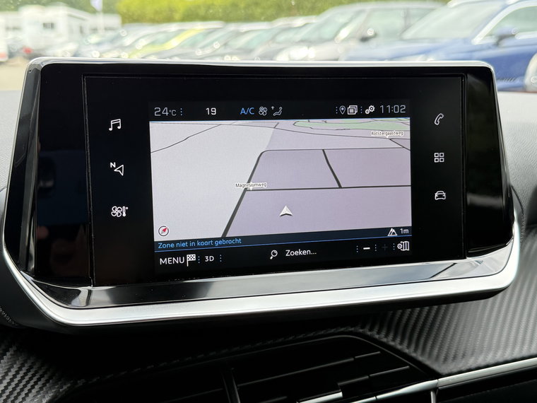 Vehicle Image 21
