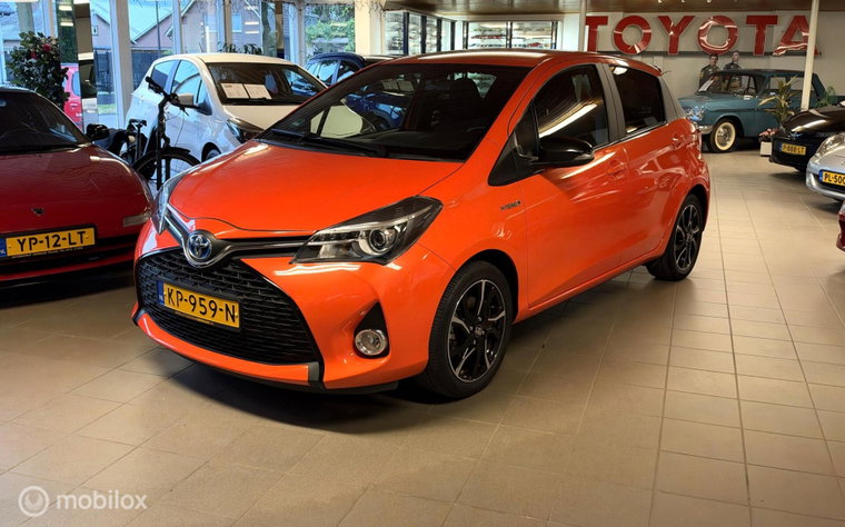 Vehicle Image 11