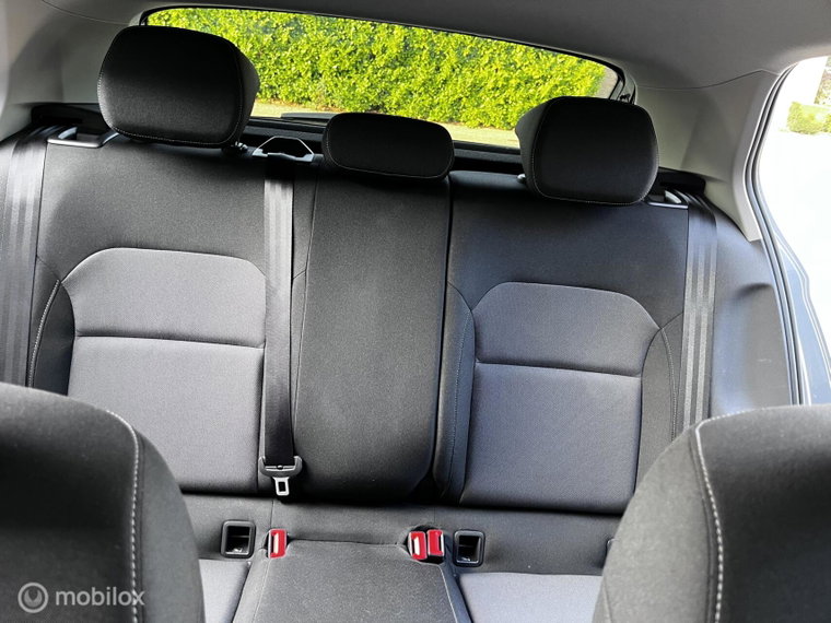 Vehicle Image 39