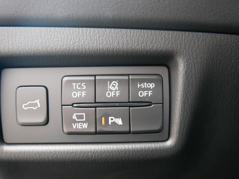Vehicle Image 26