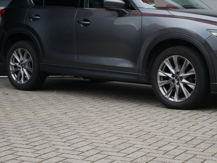 Vehicle Image 36