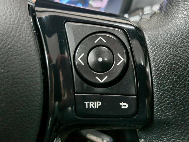 Vehicle Image 24