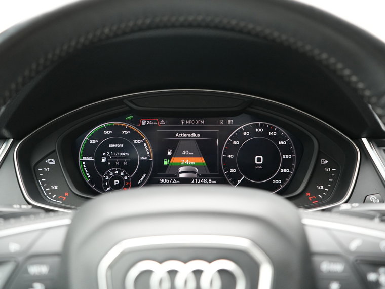 Vehicle Image 35