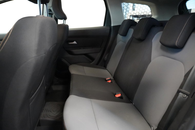 Vehicle Image 20