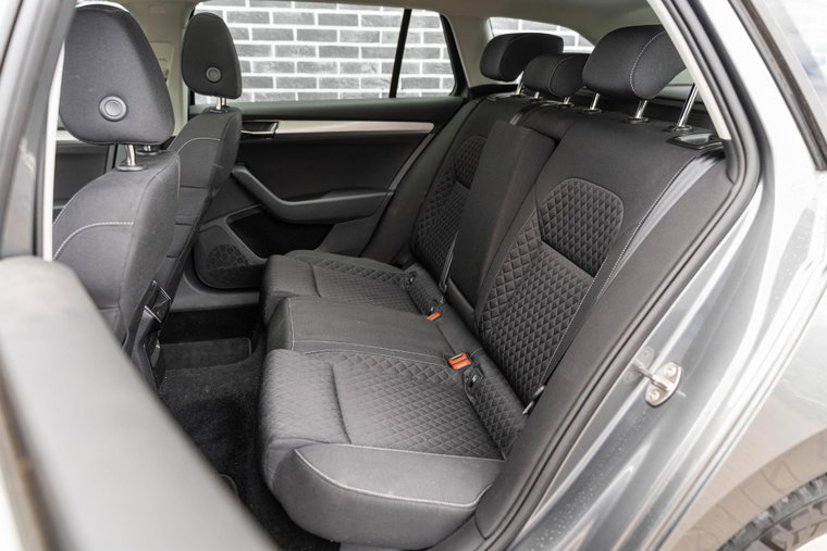 Vehicle Image 36