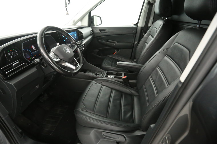 Vehicle Image 22