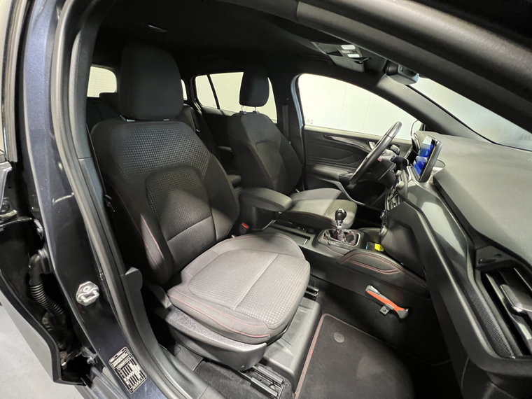 Vehicle Image 31