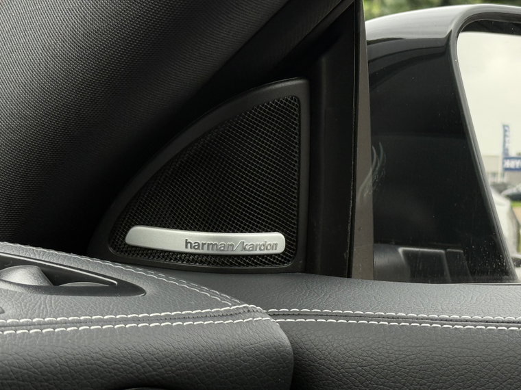 Vehicle Image 53