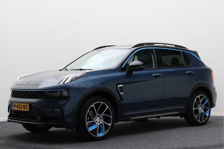 Vehicle Image 16