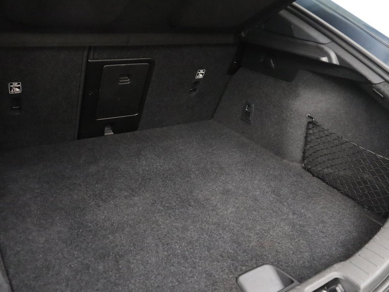 Vehicle Image 27