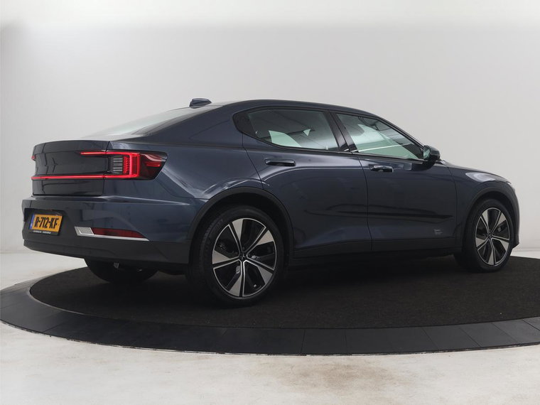 Vehicle Image 32