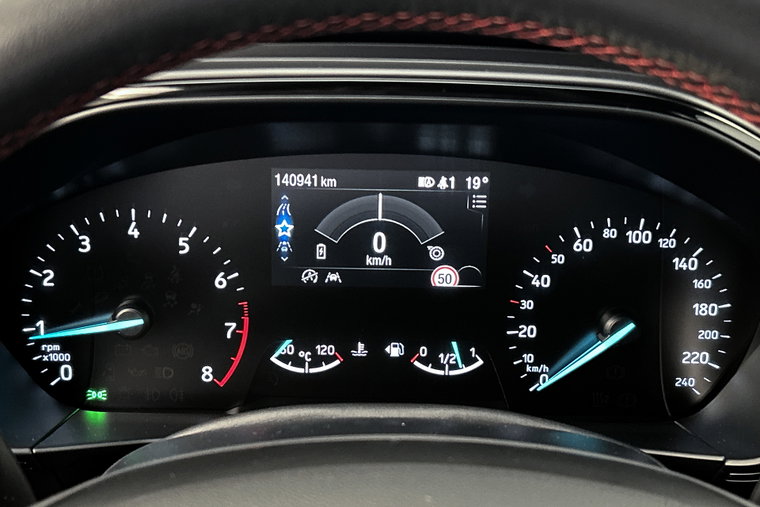 Vehicle Image 37