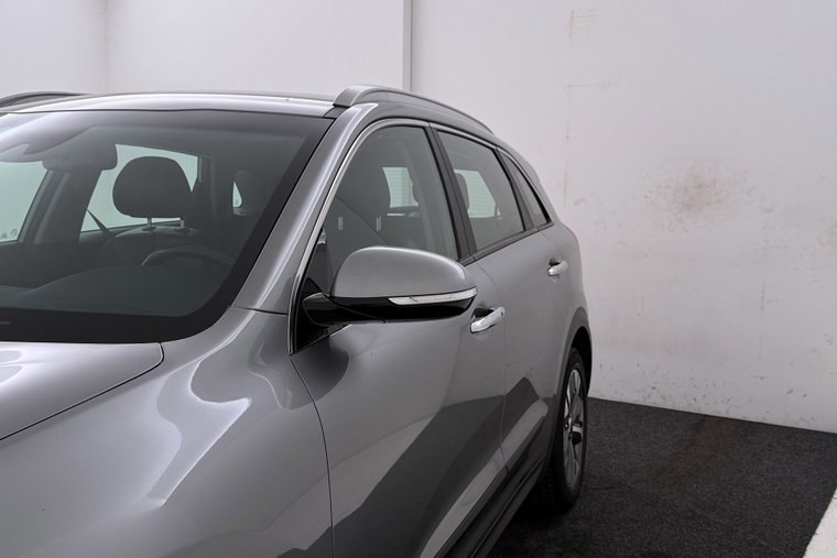 Vehicle Image 42