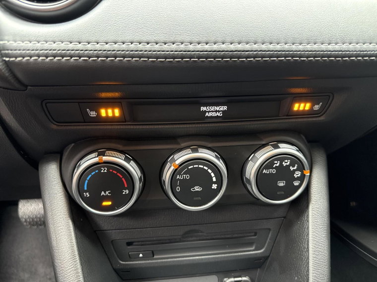 Vehicle Image 34