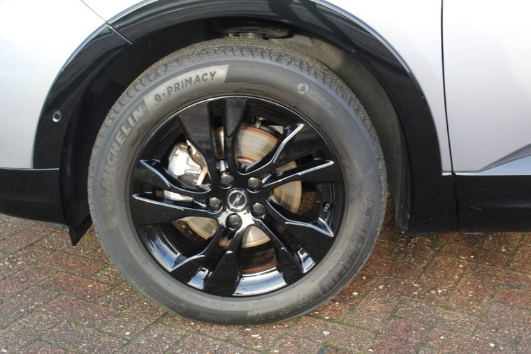 Vehicle Image 37