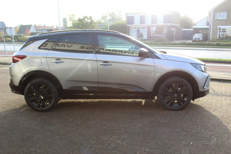 Vehicle Image 41