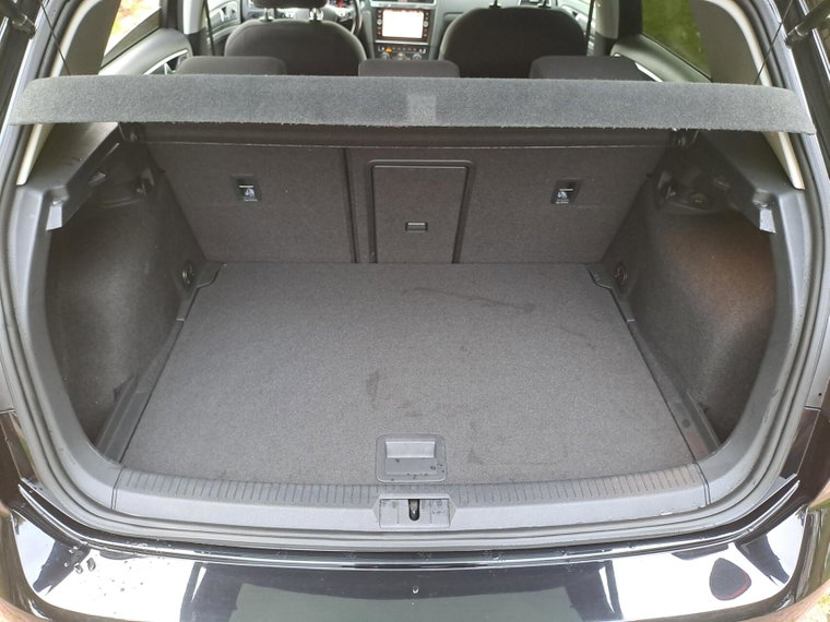 Vehicle Image 24