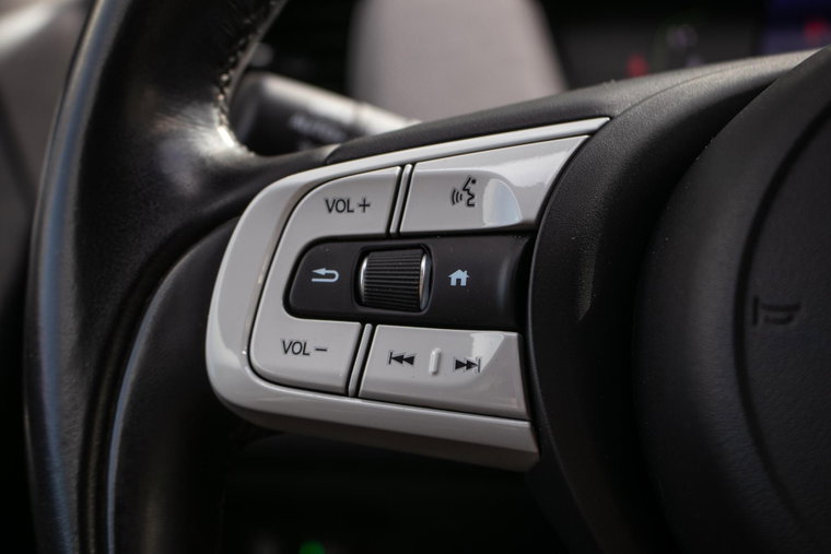 Vehicle Image 35