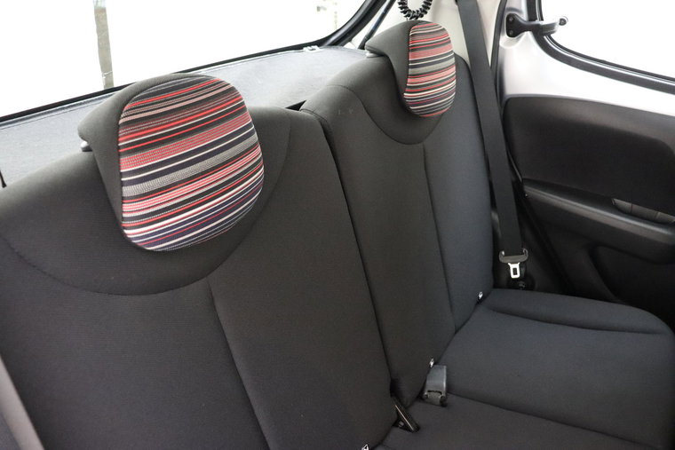 Vehicle Image 14