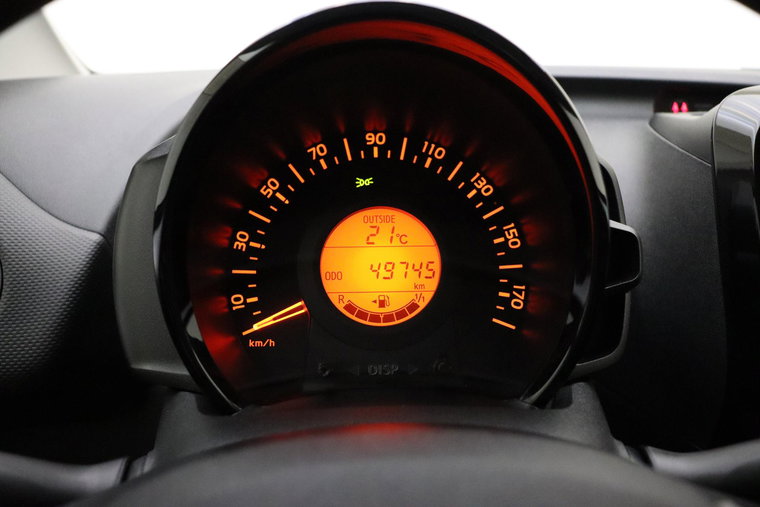 Vehicle Image 22