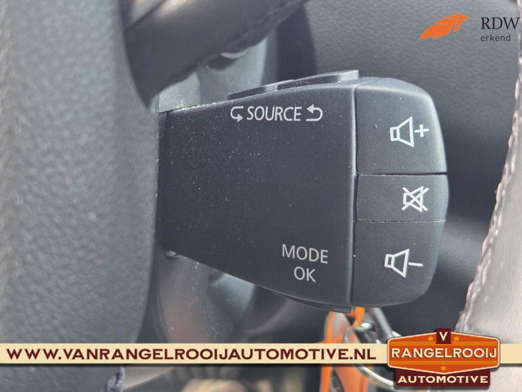 Vehicle Image 40