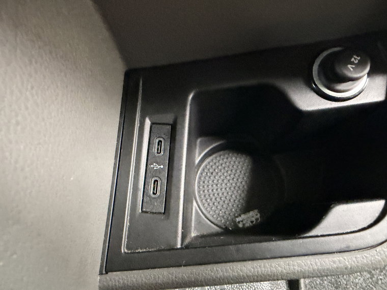 Vehicle Image 37