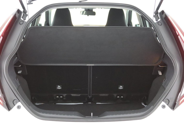 Vehicle Image 37