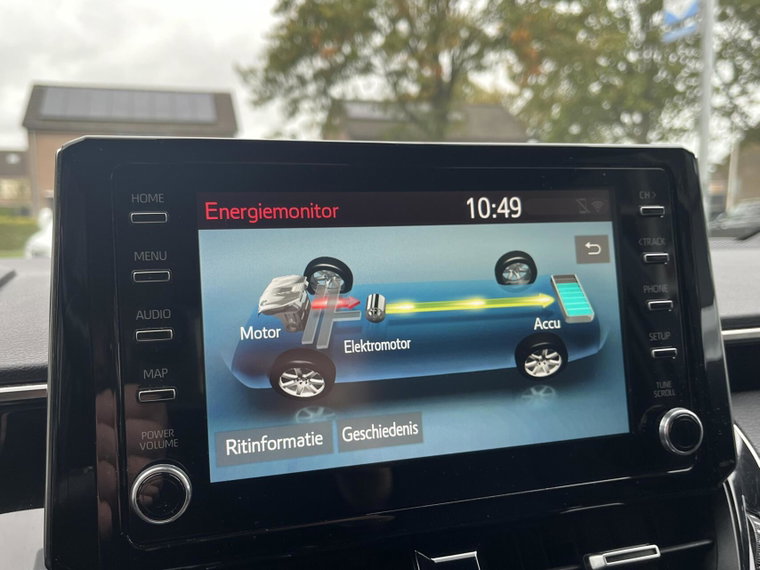Vehicle Image 11