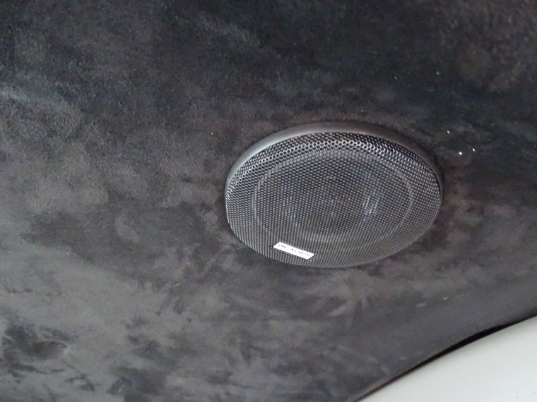 Vehicle Image 24