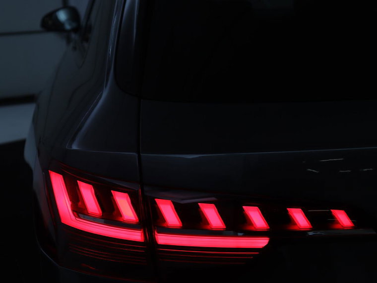 Vehicle Image 31