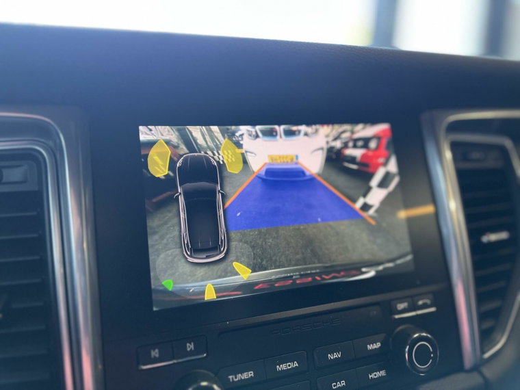 Vehicle Image 20