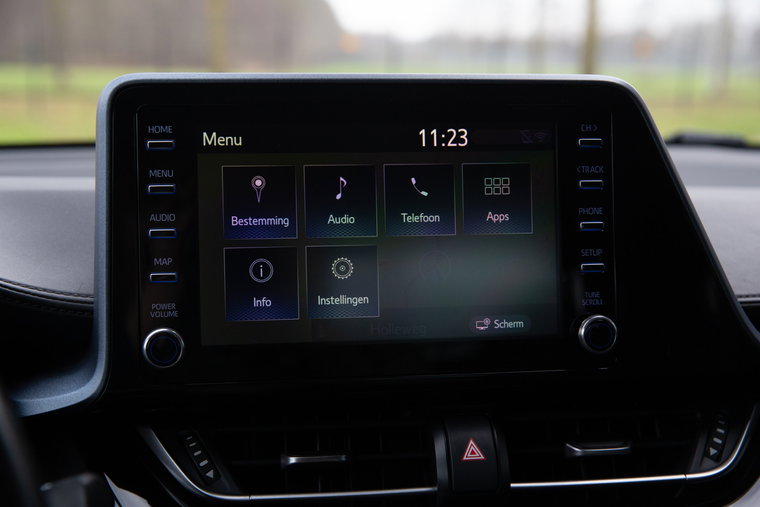 Vehicle Image 14
